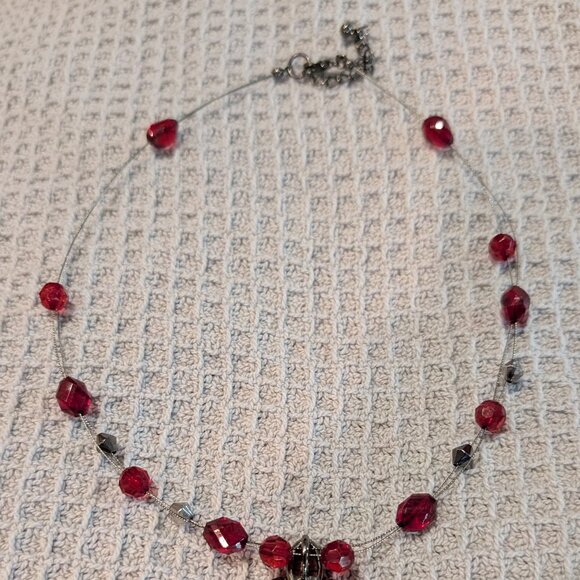 Faux Red Gemstone Garnet Pendant Necklace 16" Long, Wire - Picture 4 of 6